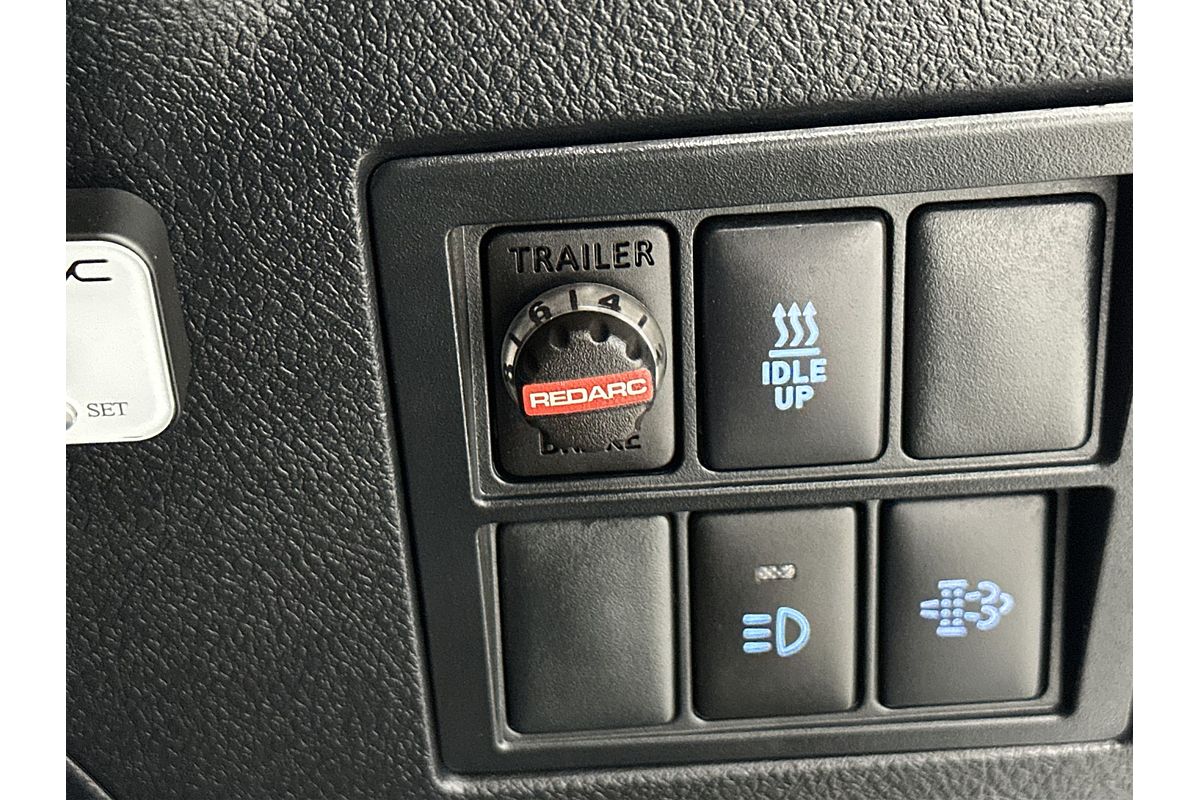 2018 Toyota Hilux Rugged X GUN126R 4X4