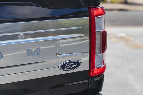2022 Ford F-150 Platinum 4X4