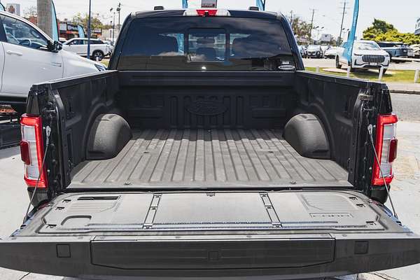 2022 Ford F-150 Platinum 4X4