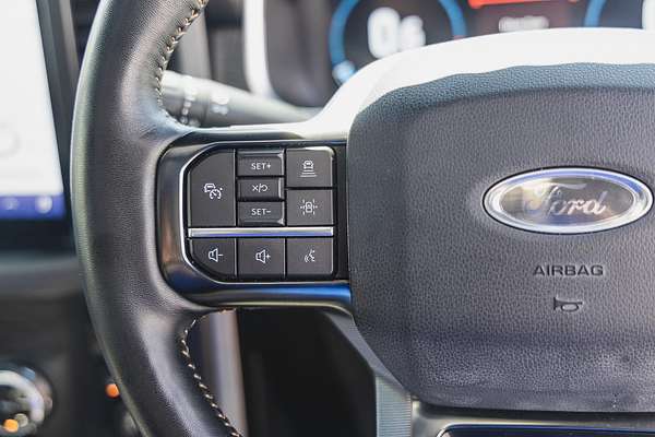 2022 Ford F-150 Platinum 4X4