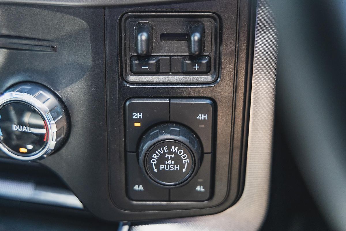 2022 Ford F-150 Platinum 4X4