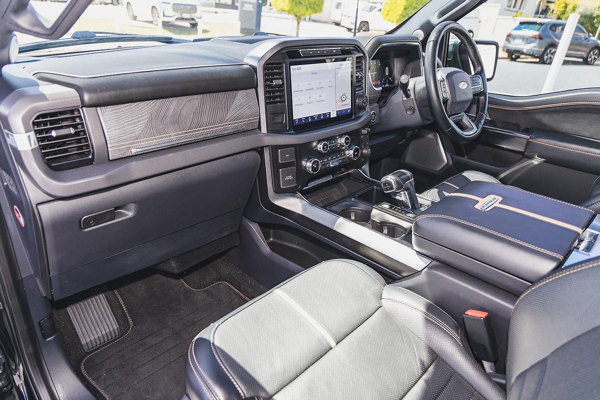 2022 Ford F-150 Platinum 4X4