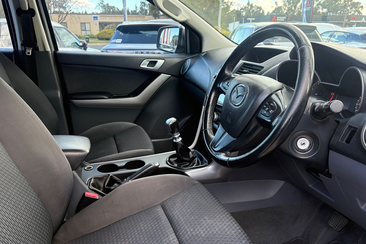 2015 Mazda BT-50 XTR Hi-Rider UP Rear Wheel Drive