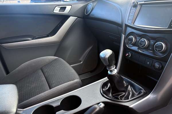 2015 Mazda BT-50 XTR Hi-Rider UP Rear Wheel Drive