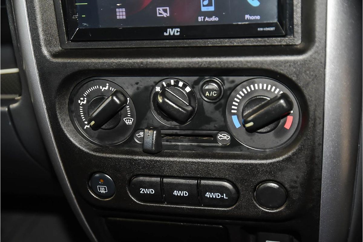 2015 Suzuki Jimny Sierra SN413 T6