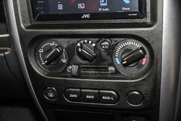 2015 Suzuki Jimny Sierra SN413 T6