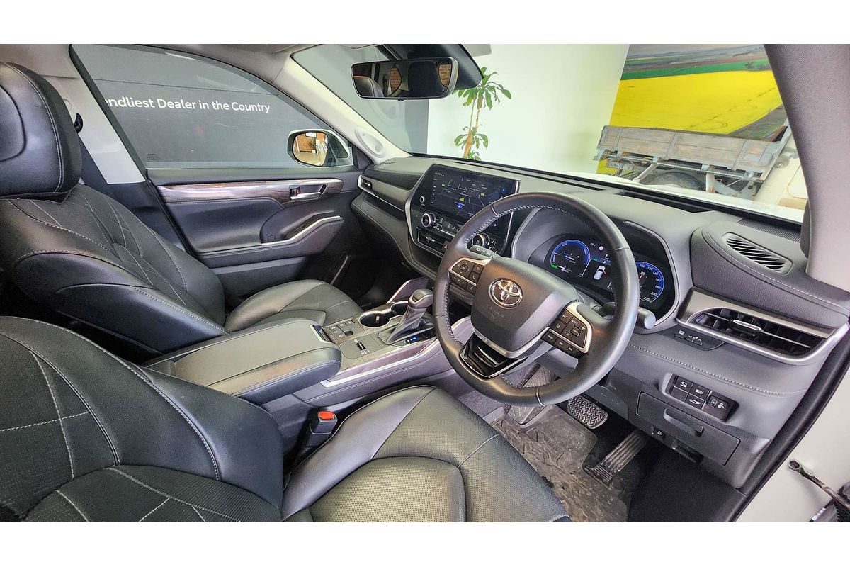 2023 Toyota Kluger Grande AXUH78R