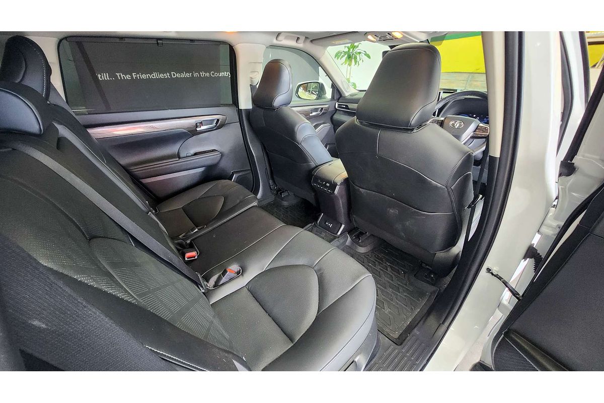 2023 Toyota Kluger Grande AXUH78R