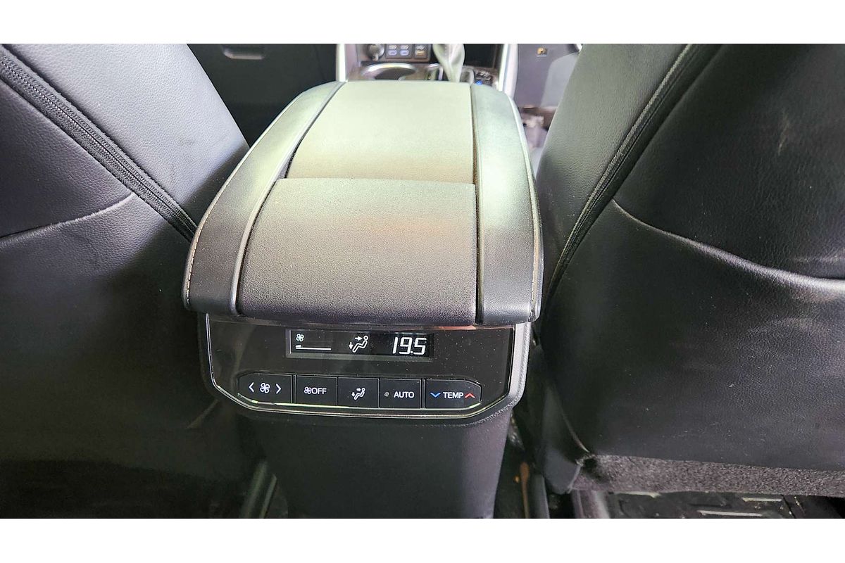 2023 Toyota Kluger Grande AXUH78R