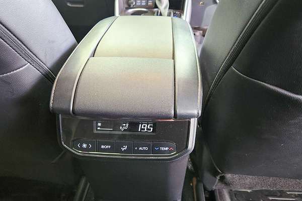 2023 Toyota Kluger Grande AXUH78R