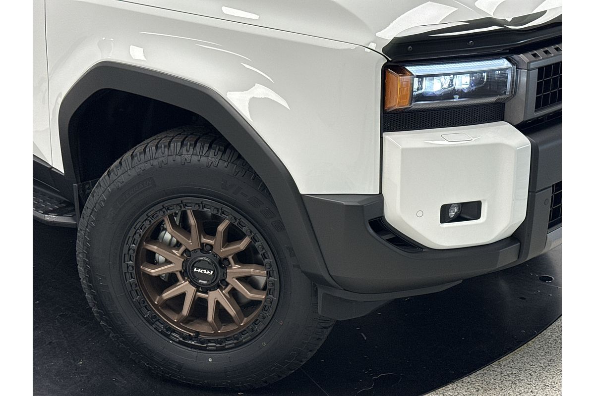 2025 Toyota Landcruiser Prado Altitude GDJ251R