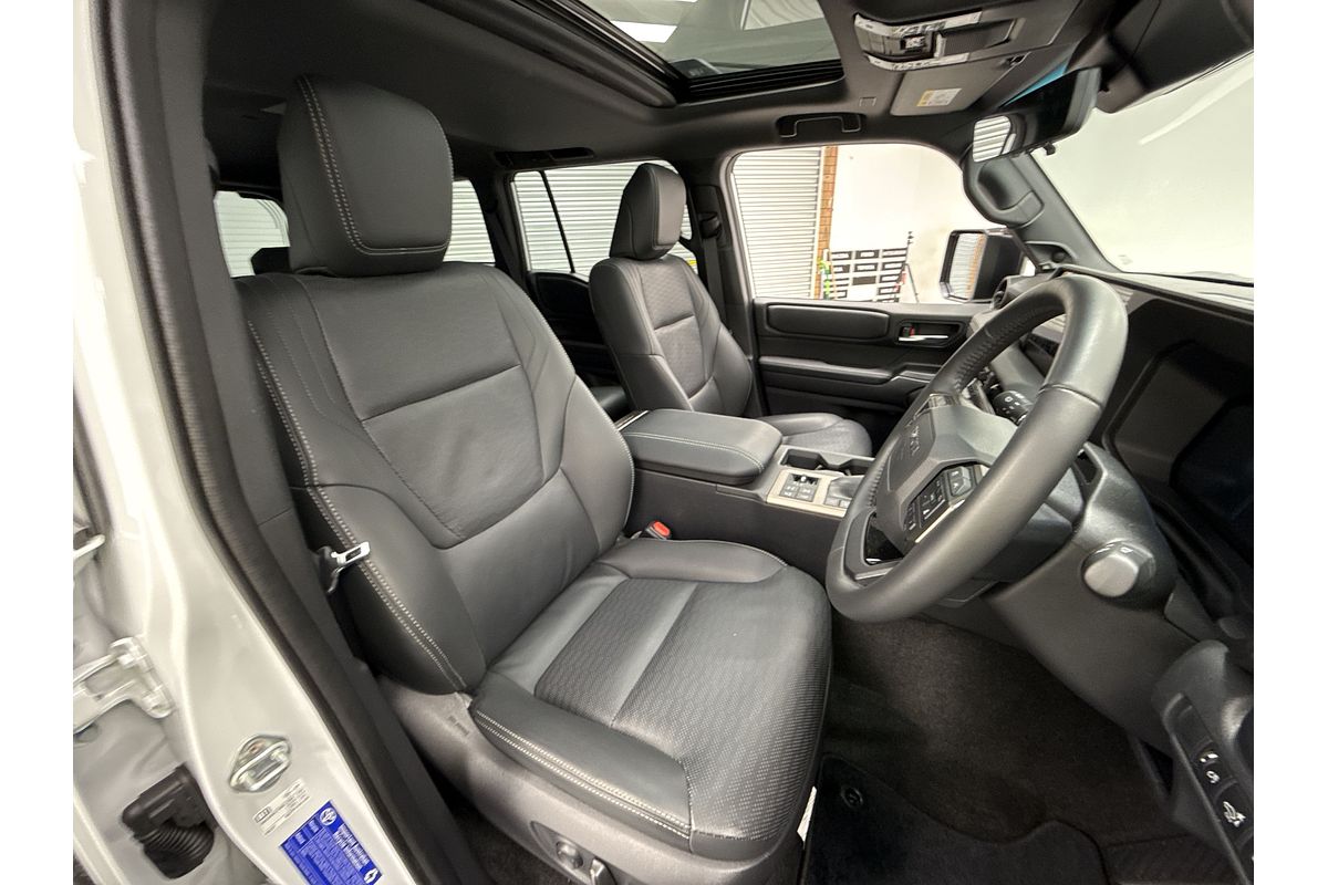 2025 Toyota Landcruiser Prado Altitude GDJ251R