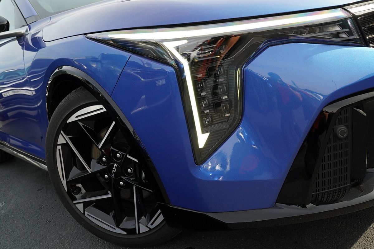 2025 Kia K4 GT-Line CL4m