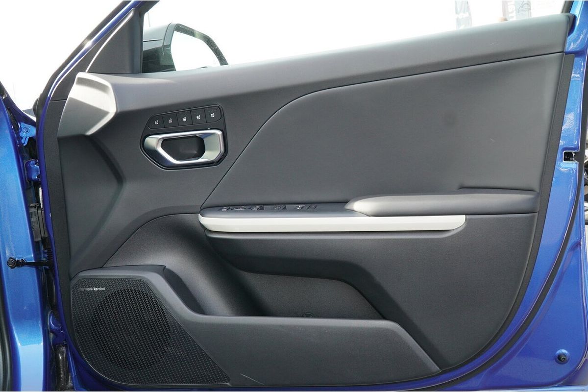 2025 Kia K4 GT-Line CL4m