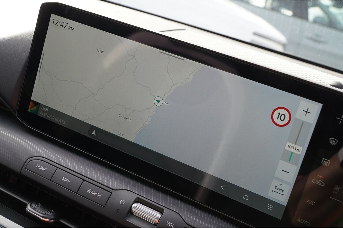 2025 Kia K4 GT-Line CL4m