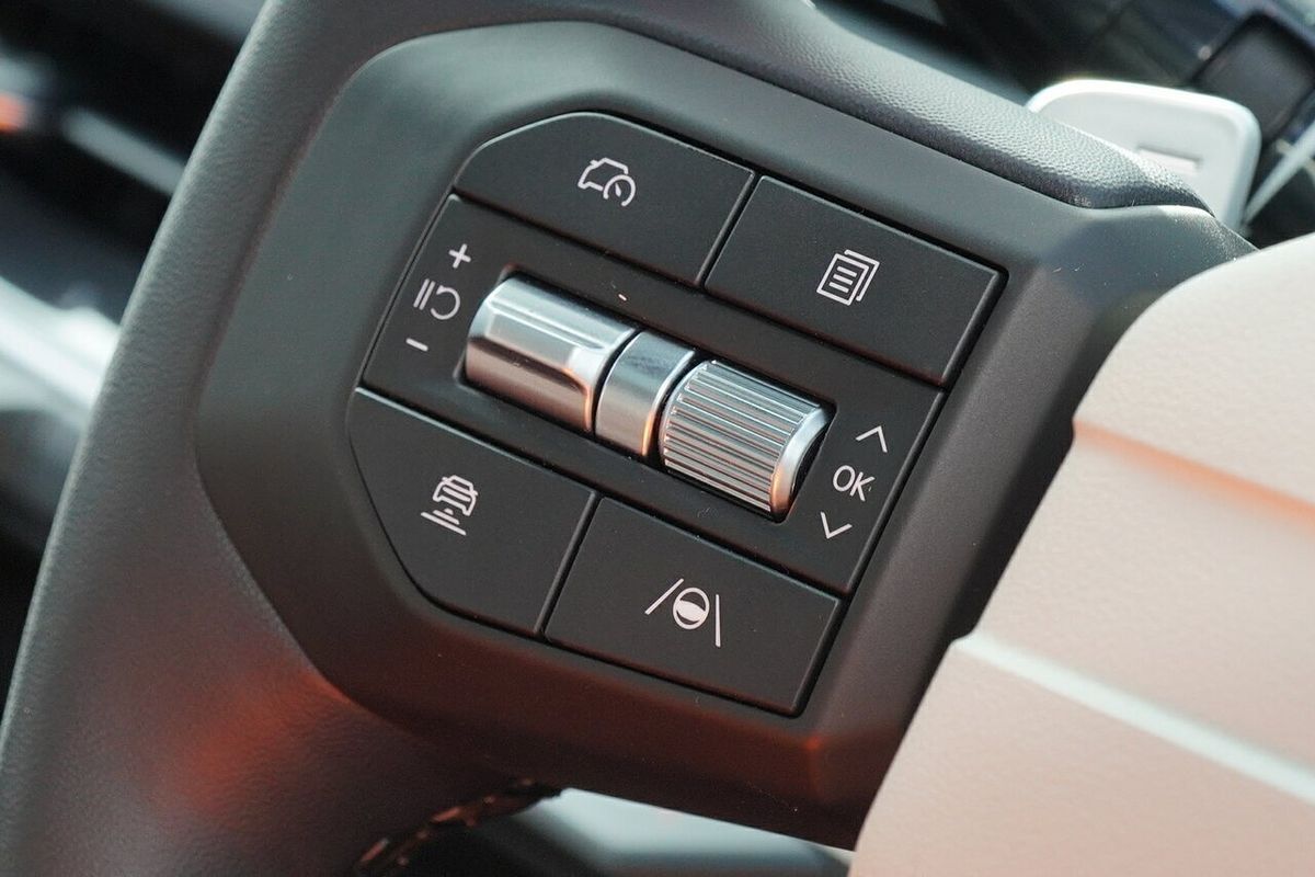 2025 Kia K4 GT-Line CL4m