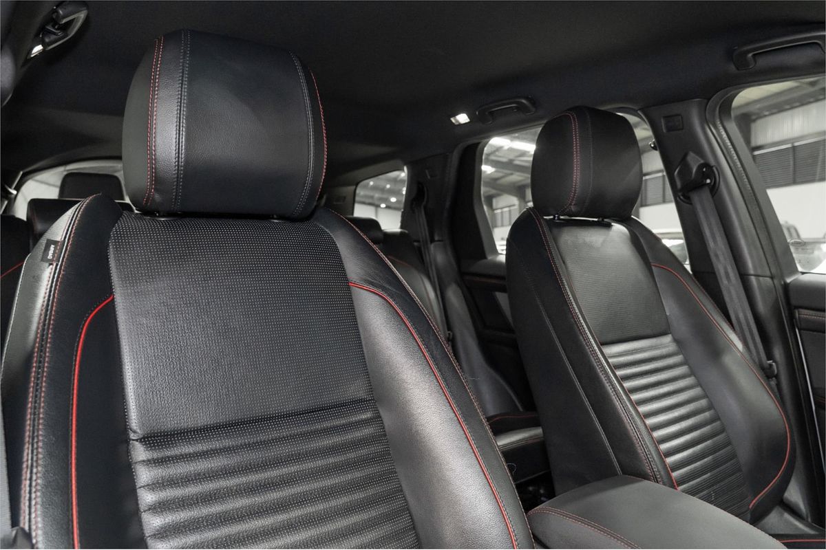 2021 Land Rover Discovery Sport D165 R-Dynamic S L550