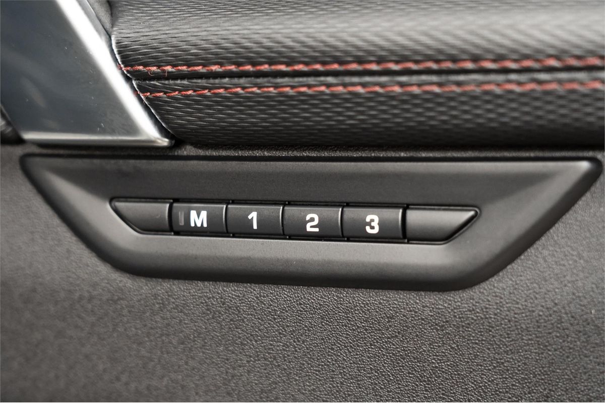 2021 Land Rover Discovery Sport D165 R-Dynamic S L550
