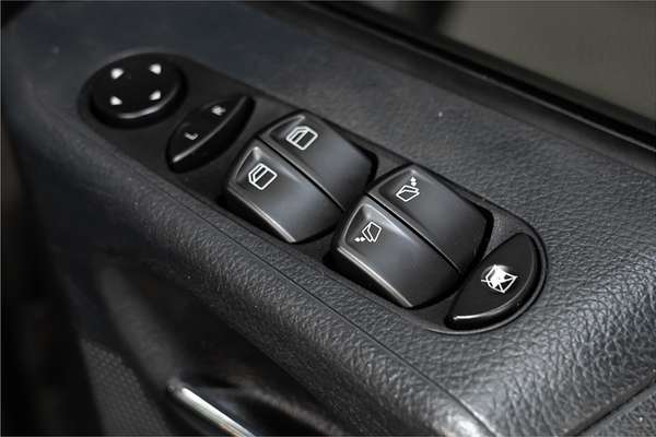 2013 Mercedes-Benz Viano BlueEFFICIENCY 639