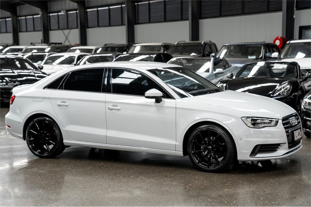 2015 Audi A3 Attraction 8V