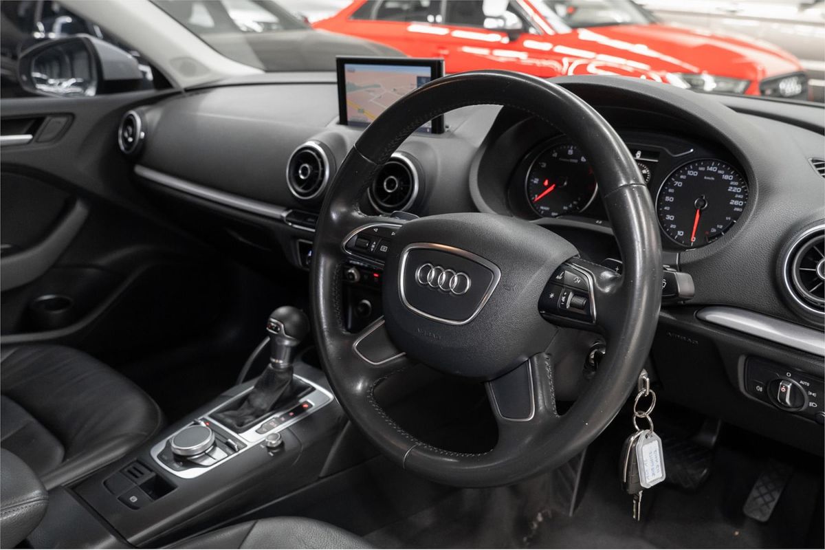 2015 Audi A3 Attraction 8V