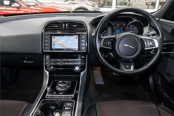 2016 Jaguar XE 20d R-Sport X760