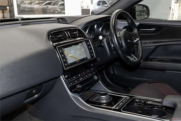 2016 Jaguar XE 20d R-Sport X760