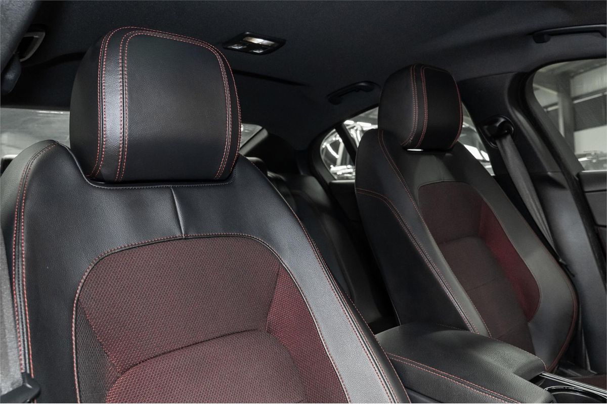 2016 Jaguar XE 20d R-Sport X760