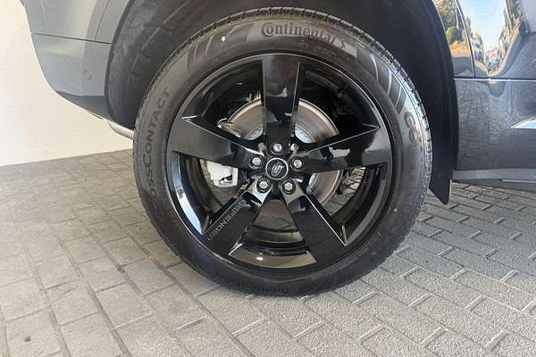 2025 Land Rover Defender 110 D350 X-Dynamic HSE L663