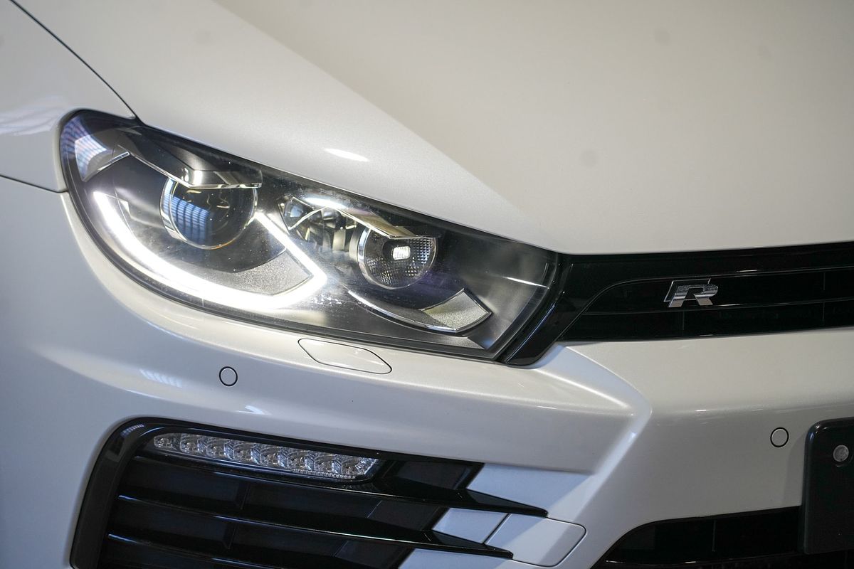 2016 Volkswagen Scirocco R Wolfsburg Edition 1S