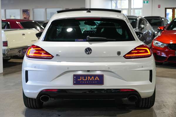 2016 Volkswagen Scirocco R Wolfsburg Edition 1S