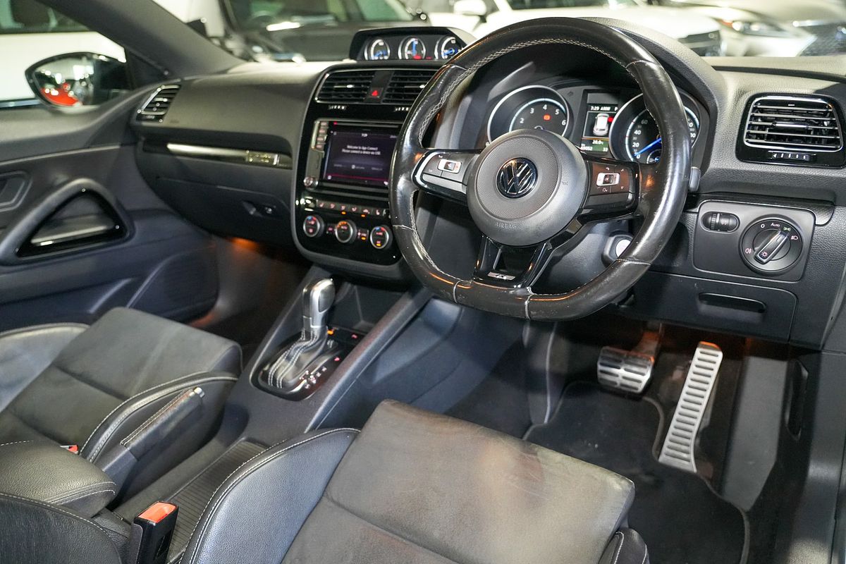 2016 Volkswagen Scirocco R Wolfsburg Edition 1S