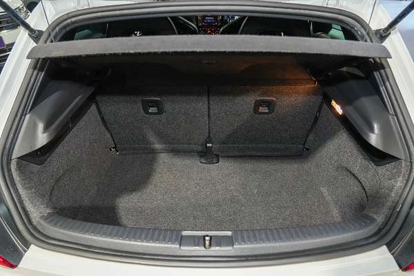 2016 Volkswagen Scirocco R Wolfsburg Edition 1S