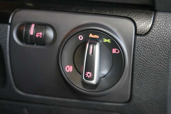 2016 Volkswagen Scirocco R Wolfsburg Edition 1S