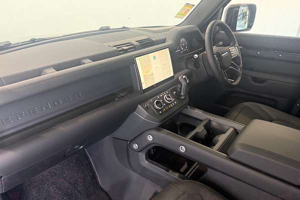 2025 Land Rover Defender 110 D350 X-Dynamic HSE L663