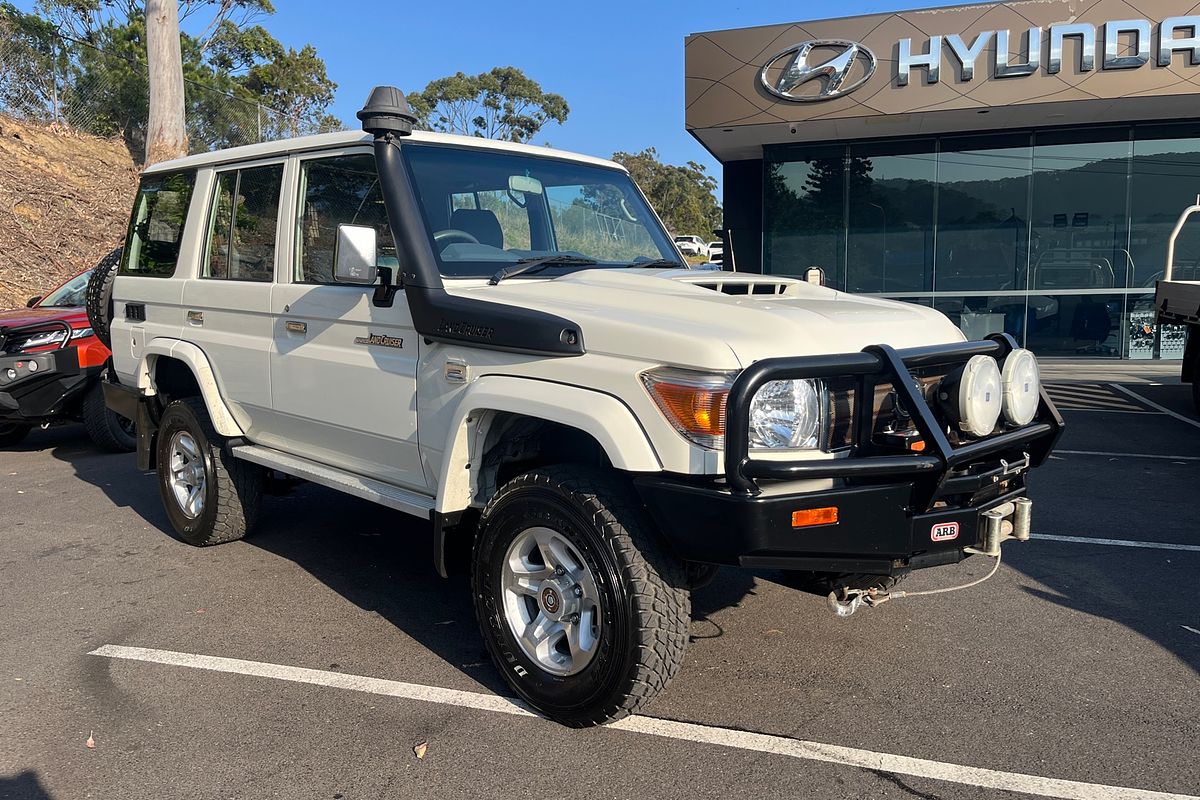 2020 Toyota Landcruiser GXL VDJ76R