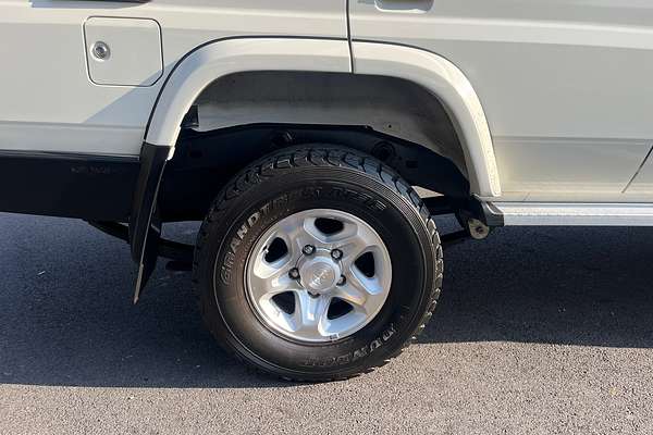 2020 Toyota Landcruiser GXL VDJ76R