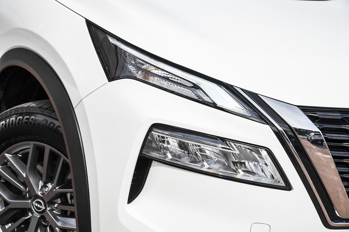 2024 Nissan X-TRAIL ST T33