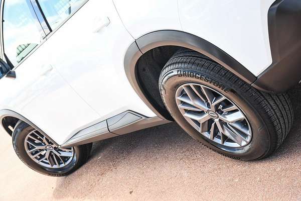 2024 Nissan X-TRAIL ST T33