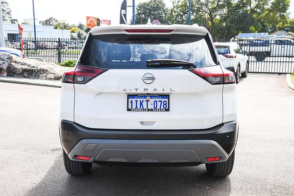 2024 Nissan X-TRAIL ST T33
