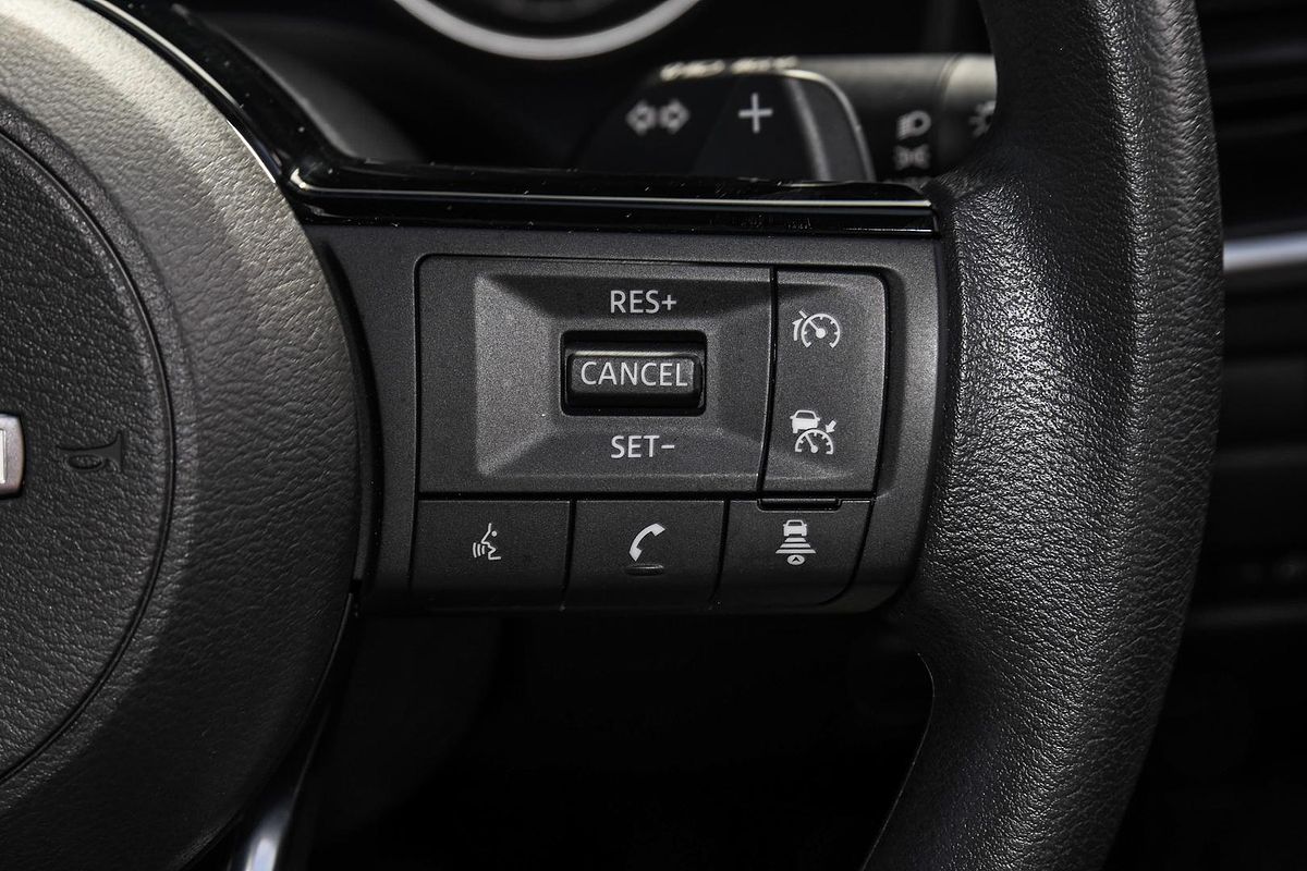 2024 Nissan X-TRAIL ST T33