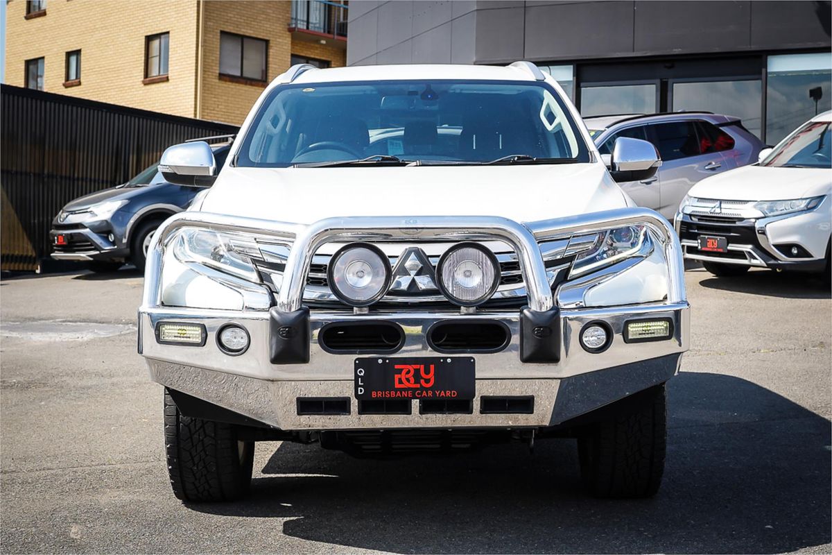 2017 Mitsubishi Pajero Sport GLS QE