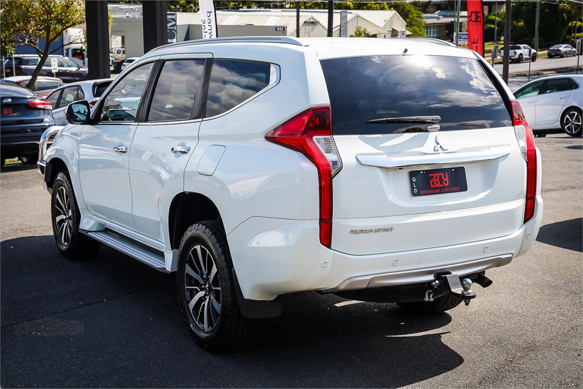 2017 Mitsubishi Pajero Sport GLS QE