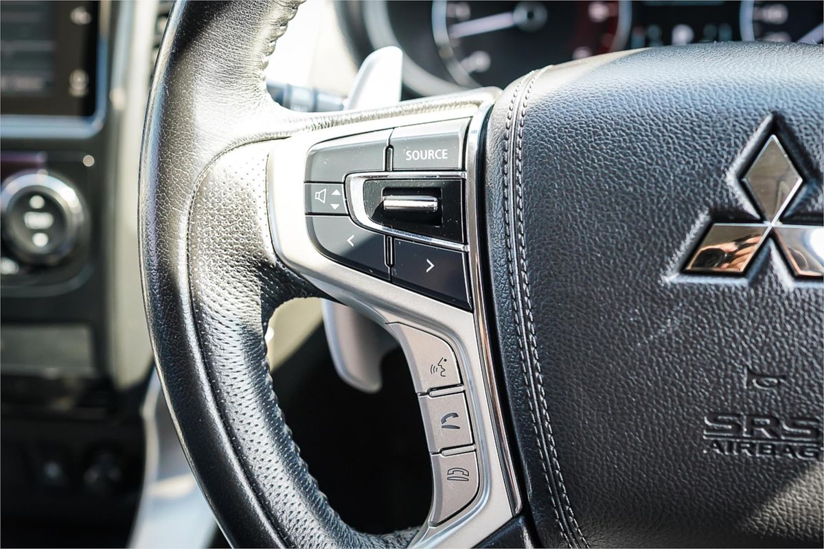 2017 Mitsubishi Pajero Sport GLS QE