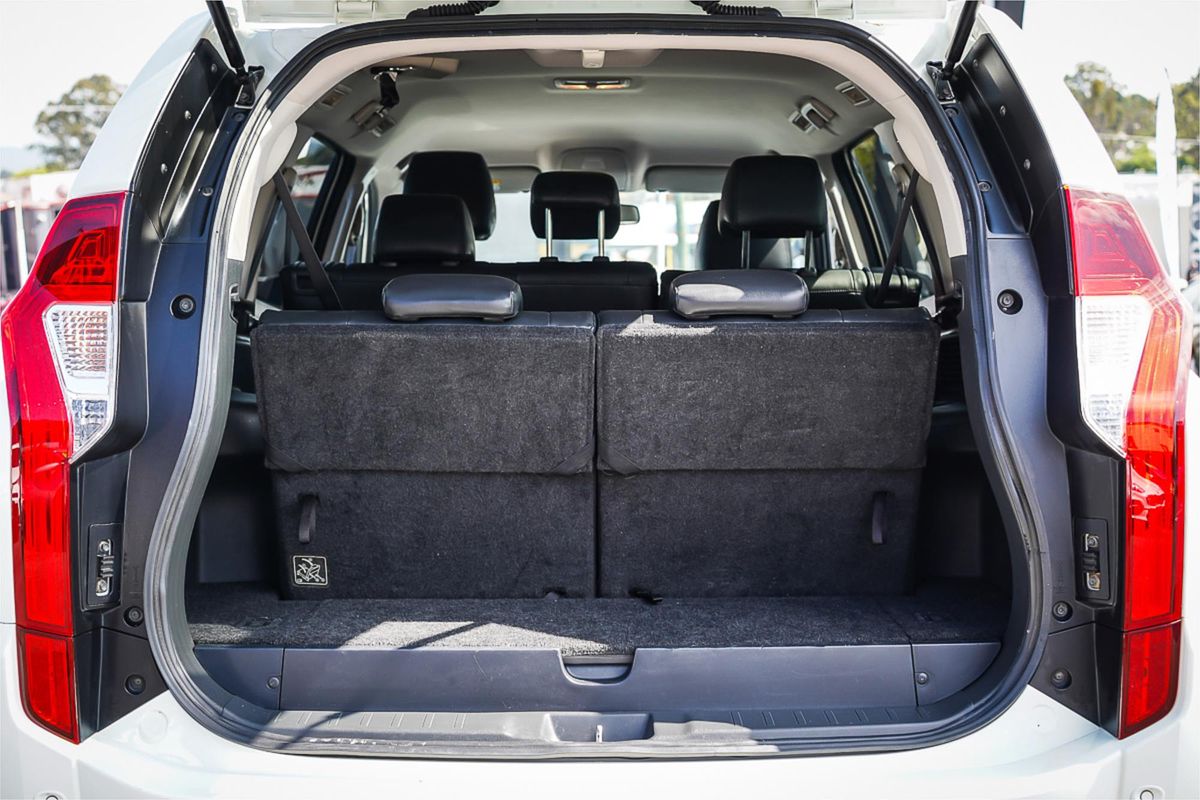 2017 Mitsubishi Pajero Sport GLS QE