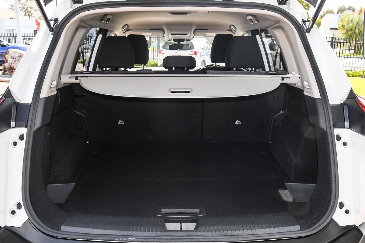 2024 Nissan X-TRAIL ST T33