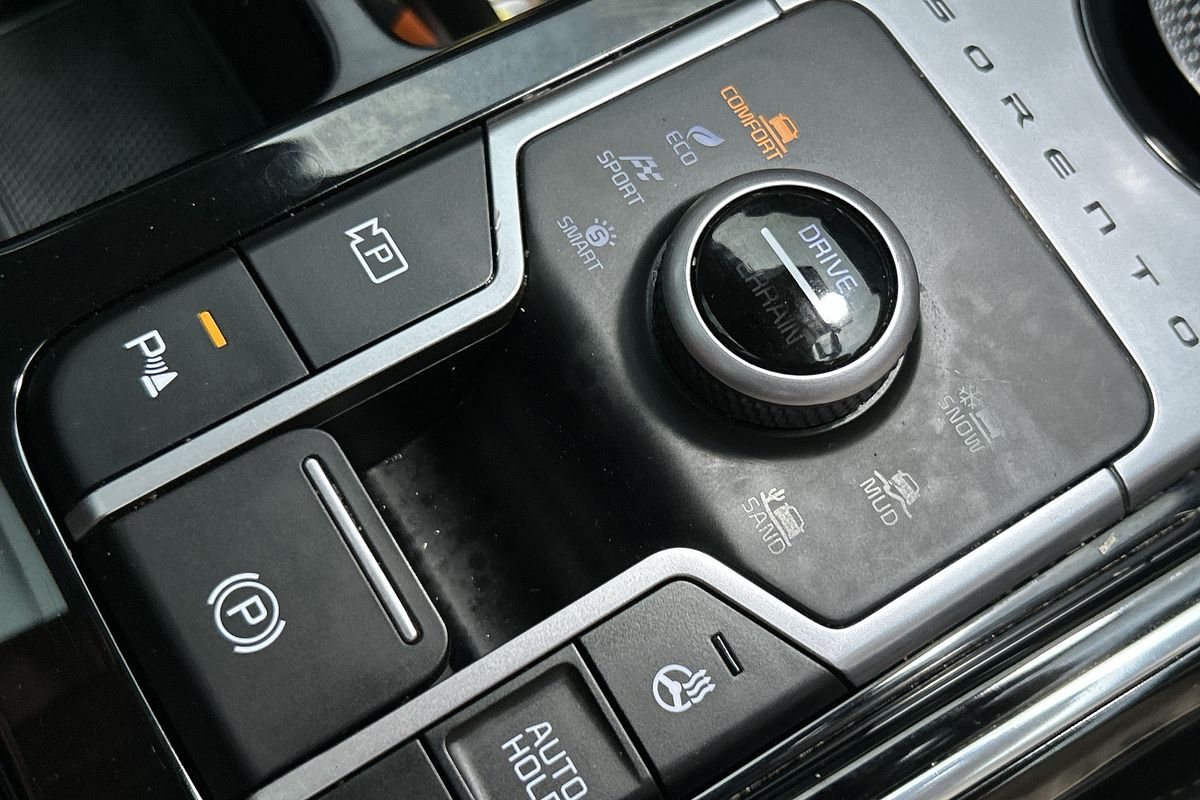 2022 Kia Sorento GT-Line MQ4