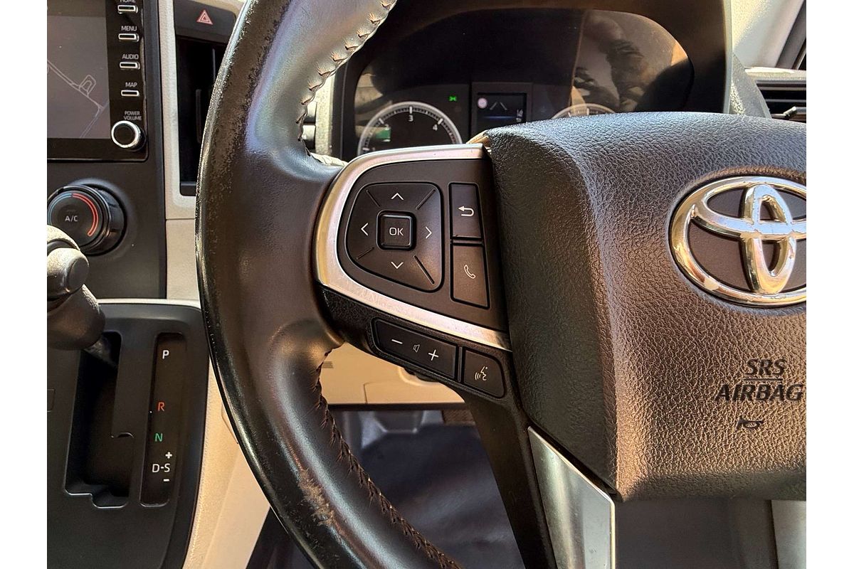 2020 Toyota Hiace Commuter GDH322R ELWB