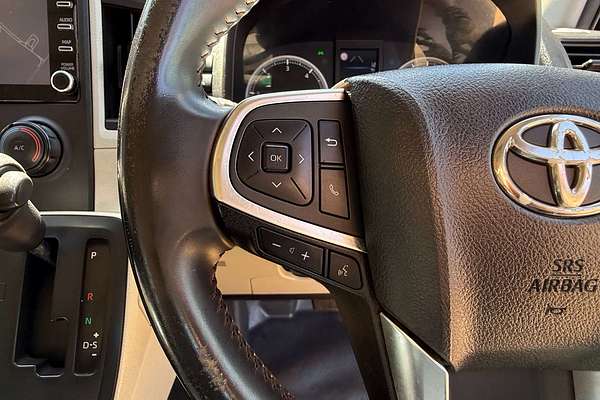 2020 Toyota Hiace Commuter GDH322R ELWB