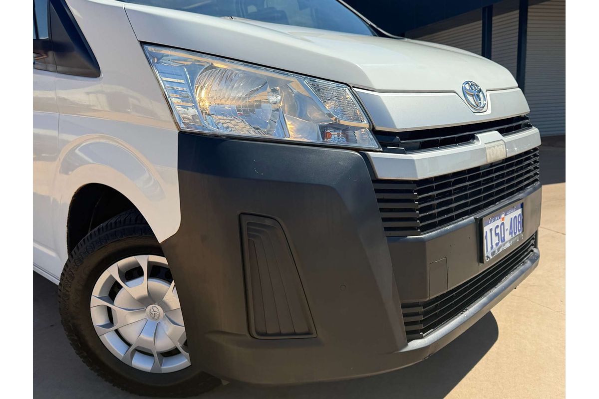 2020 Toyota Hiace Commuter GDH322R ELWB